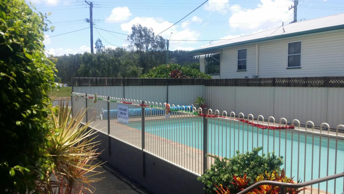 Seasonal Pool