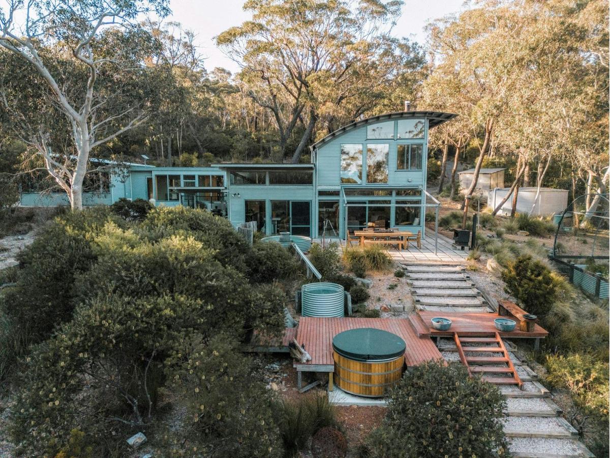 WILDACRES Solar passive architectual designne