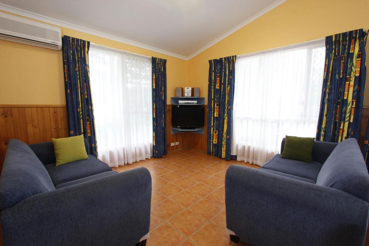 Two Bedroom Deluxe Six Berth Cabin