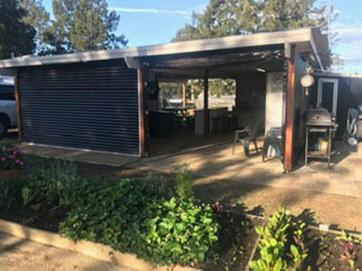 Wine Country Tourist Park Camp Kitchen