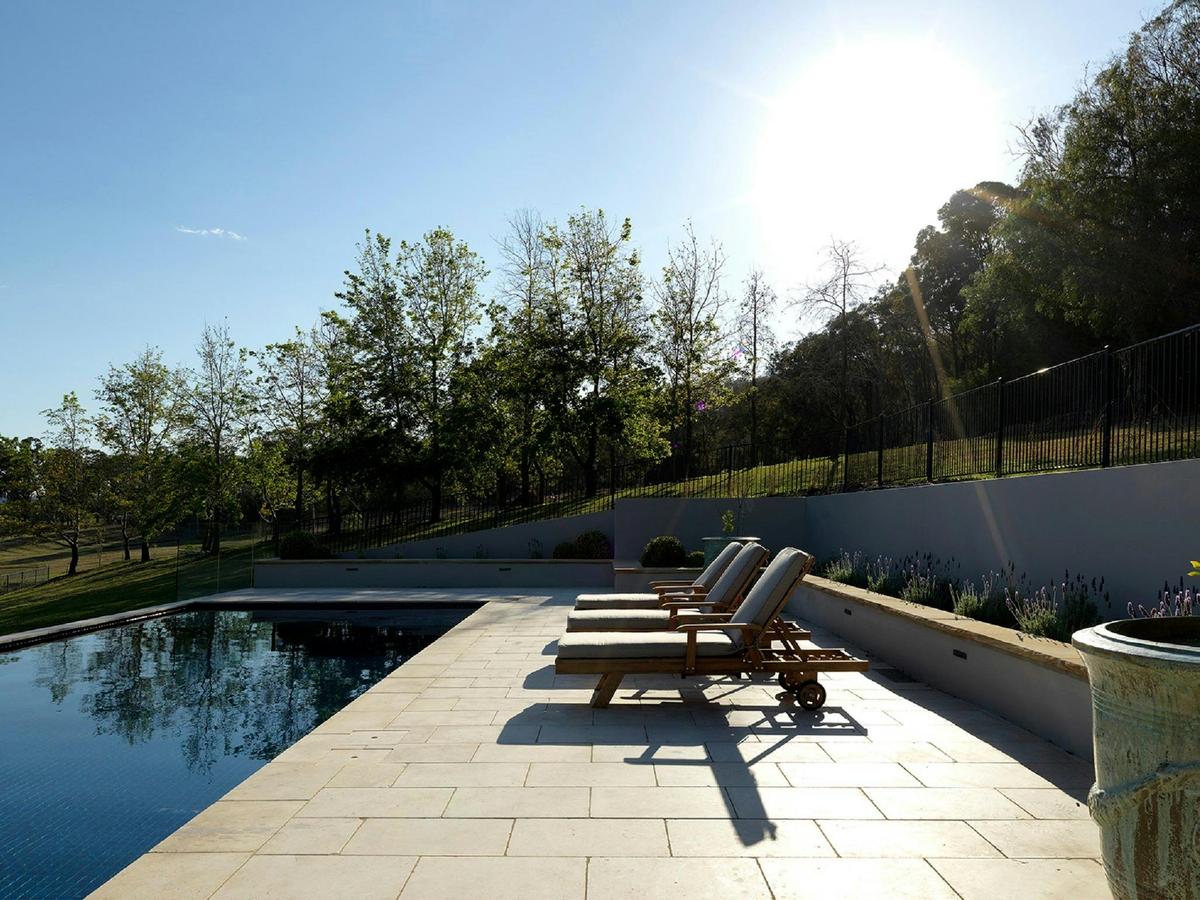 Winmark Residence