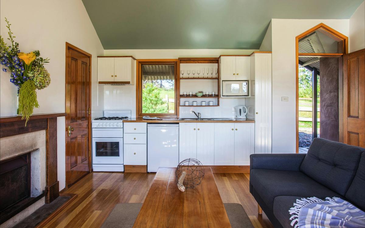 romantic retreat jervis bay