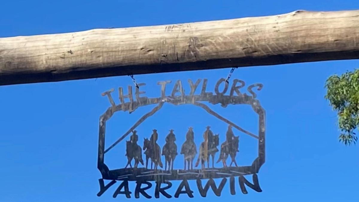 Yarrawin Camping