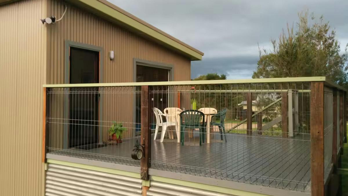 Stables Studio Cabin
