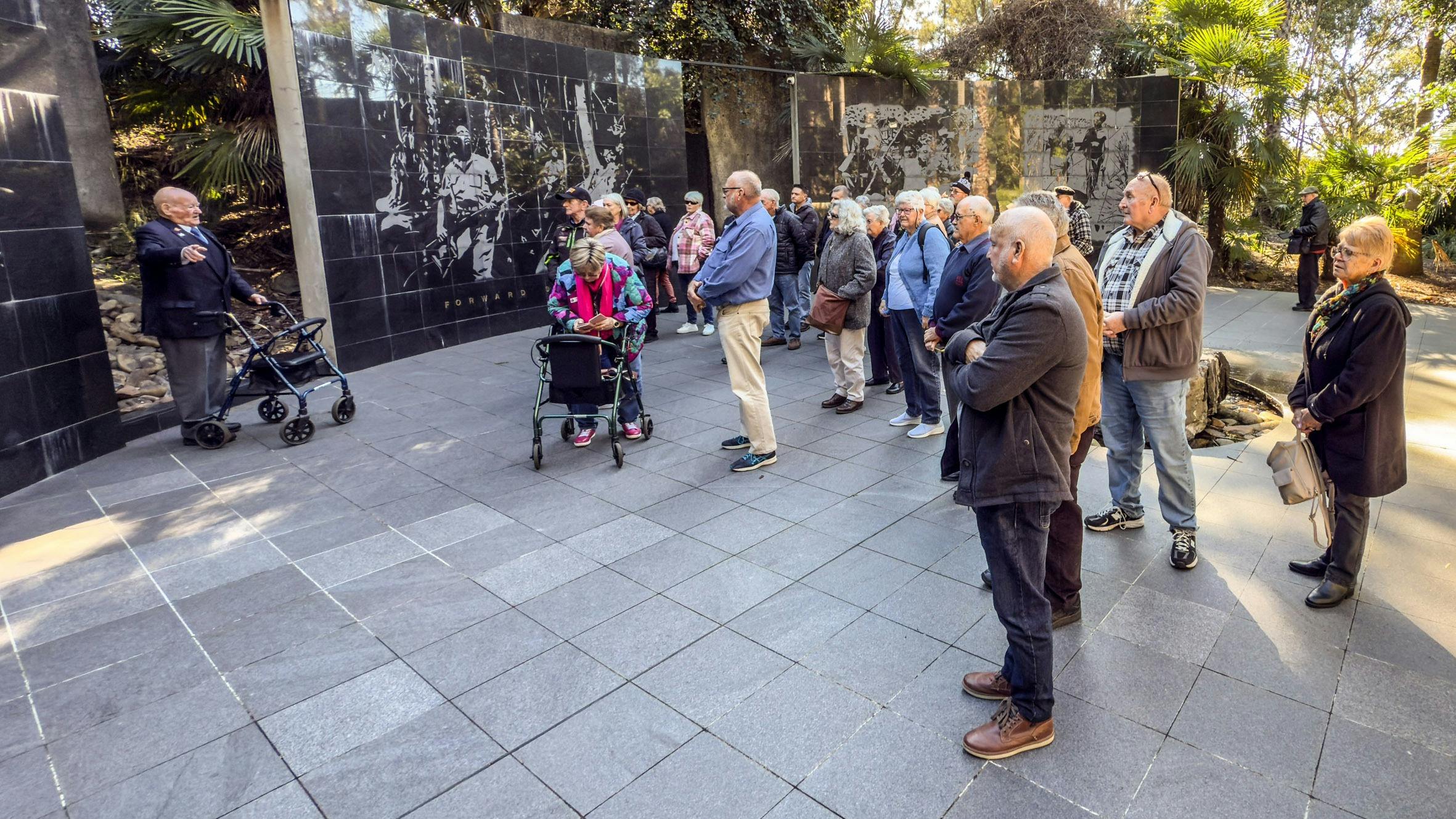 Group Tours at the Walkway