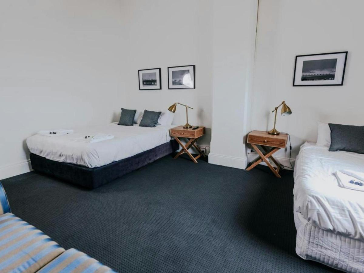 Holmesville Hotel, Holmesville NSW - Queen & Single Room, Shared Bathroom