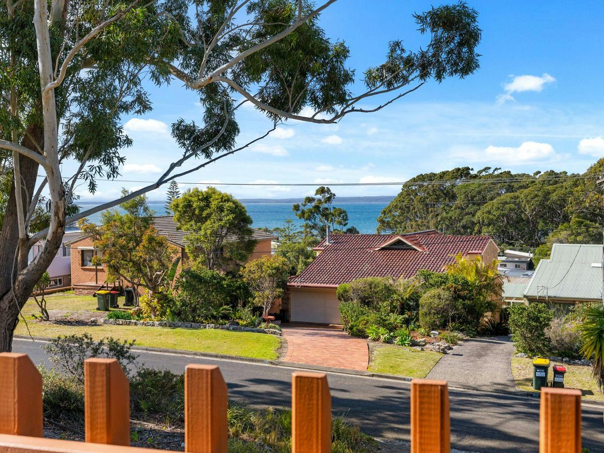 Baybreeze by Experience Jervis Bay