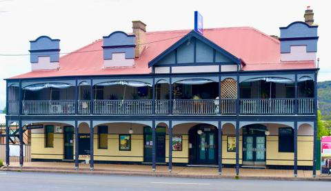 The Commercial Hotel Wallerawang