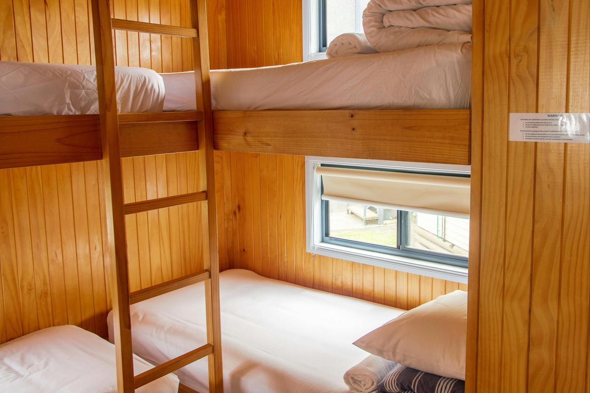 Waterfront Two Bedroom Cabin Bunkroom