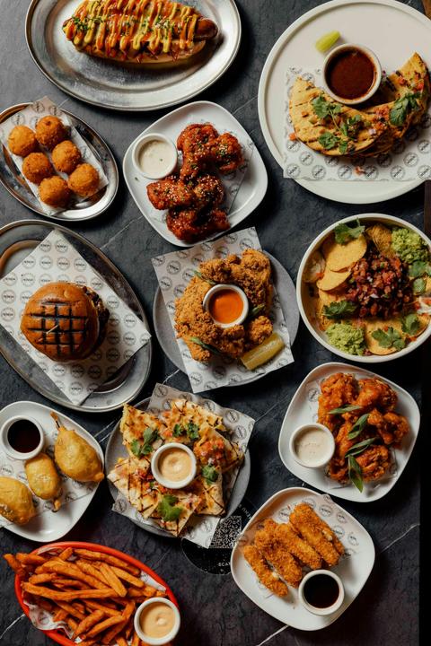 Bottomless Sessions at Stitch Bar