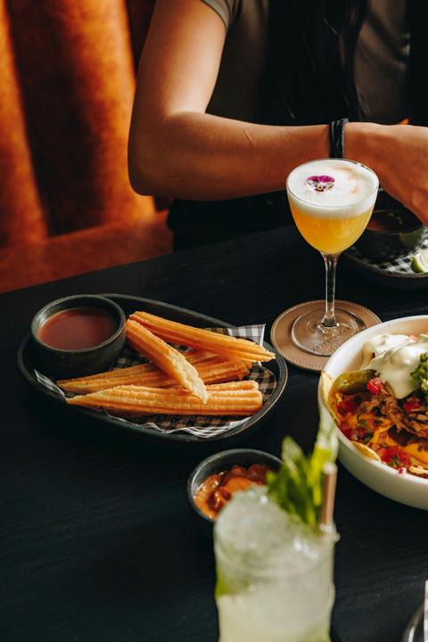 Bottomless Sessions at Pocket Bar