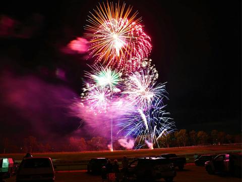 Cowra Community New Years Eve Beach Party