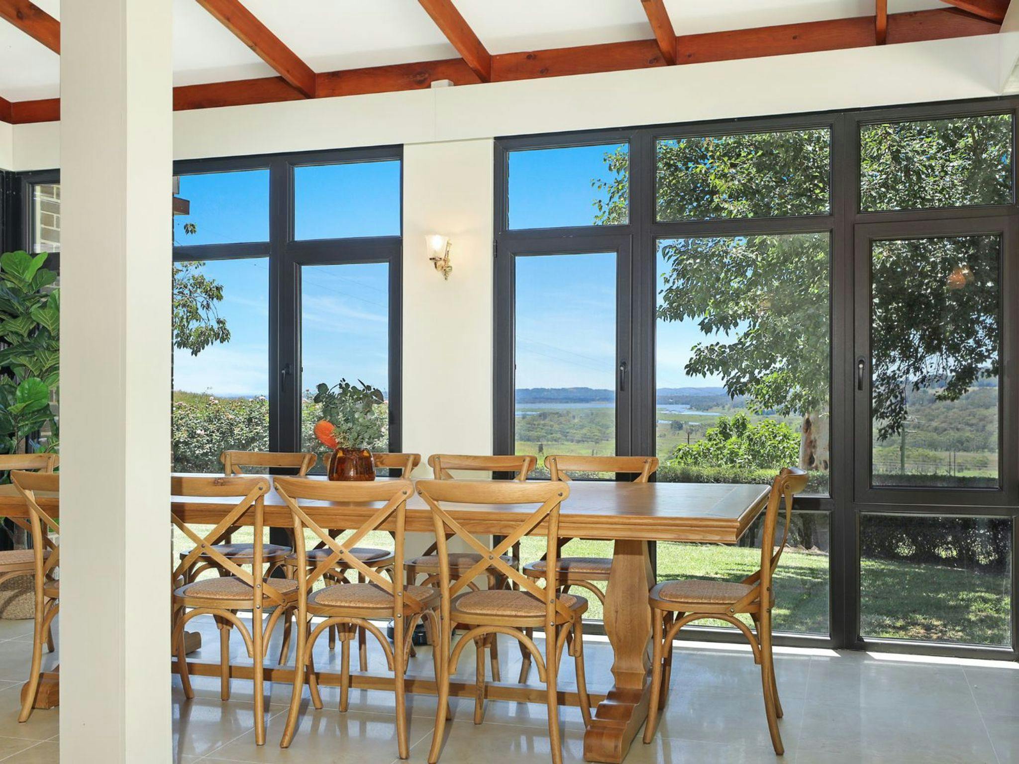 Goolara | Dining room | Wi-Fi | Views of the Southern Highlands 