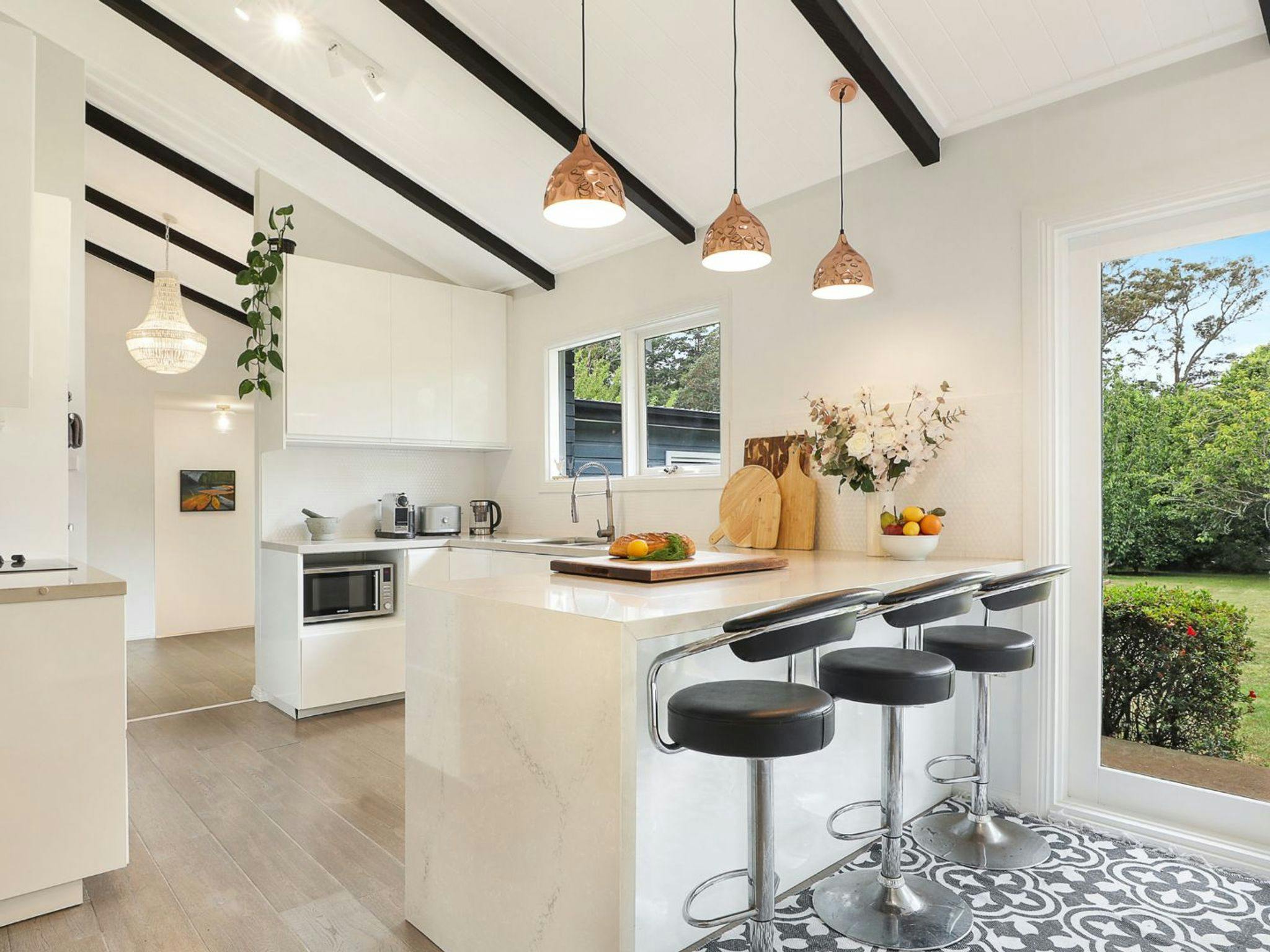 Wombleton | Chefs kitchen | Pod coffee Machine | Microwave | Refridgerator | Breakfast bar | Wi-Fi |