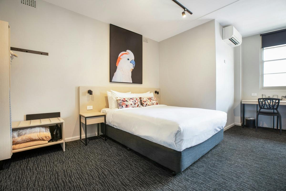 Queen Room