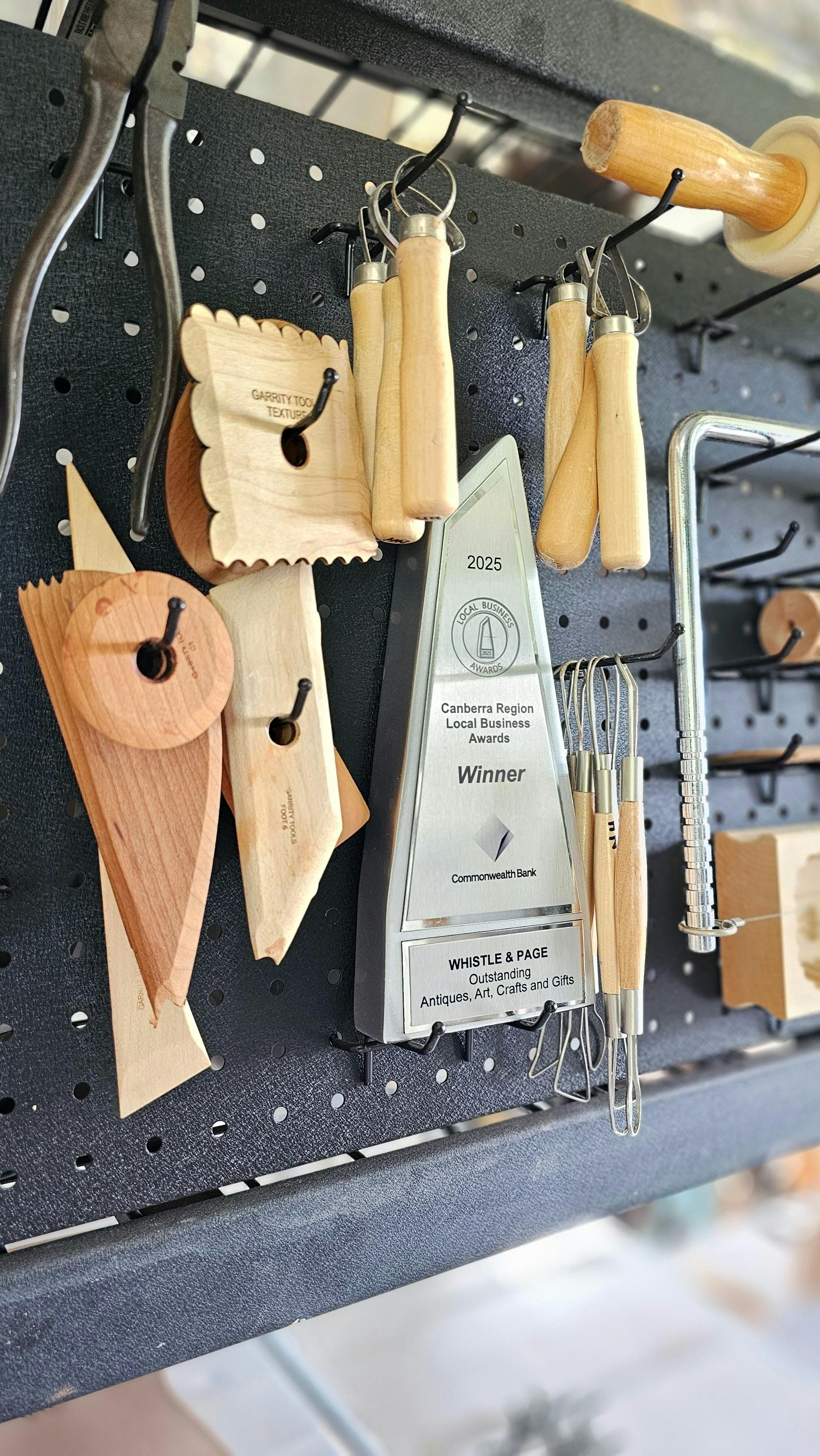 Local Business Award Winner for Outstanding Antiques, Arts, Crafts, and Gifts