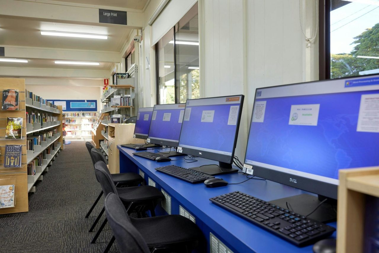 Free computers and wifi