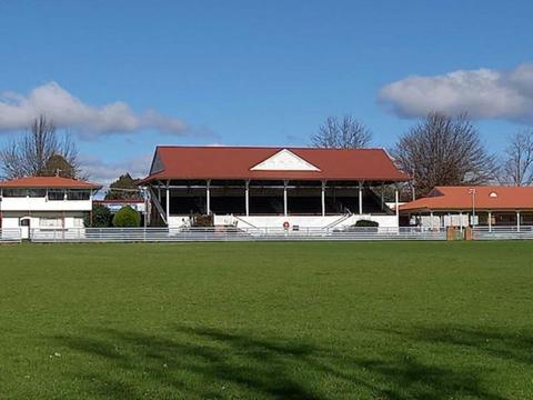 Glen Innes Spring Show Jump