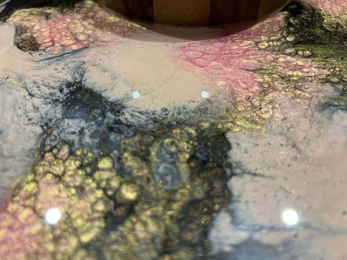 close up resin detail