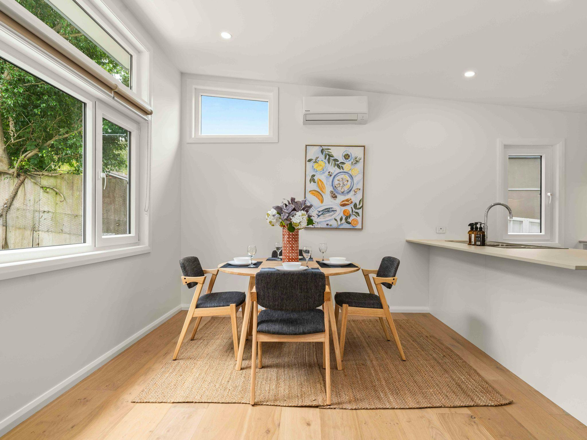 Blenheim Breeze by Experience Jervis Bay