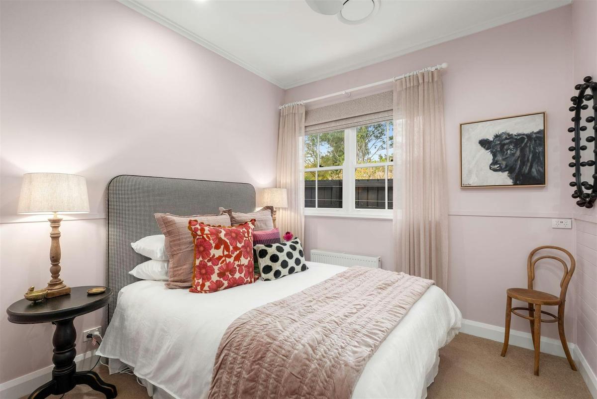 Queen Bedroom with ensuite