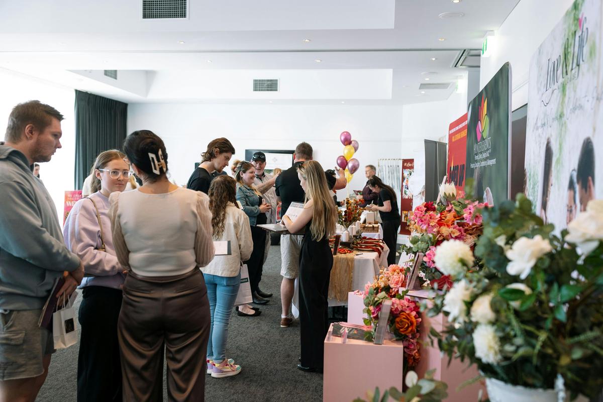 Lake Mac Wedding Fair