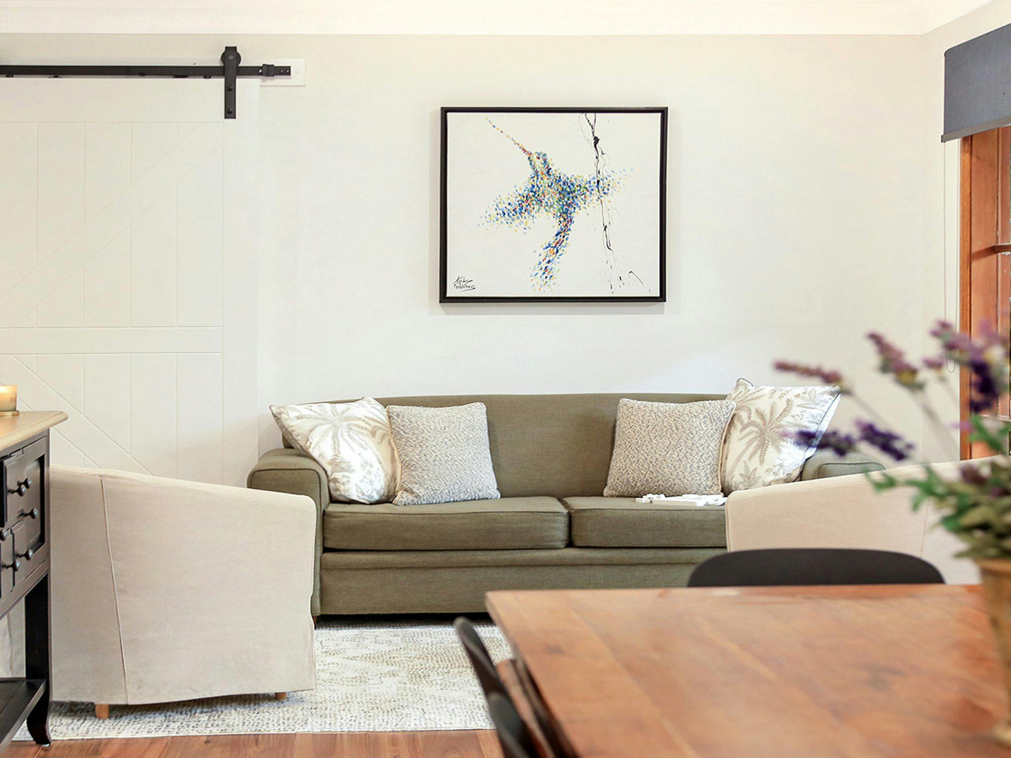 Redwood | Open plan dining, lounge, sitting nook | Combustion fireplace | Smart TV | Air conditionin