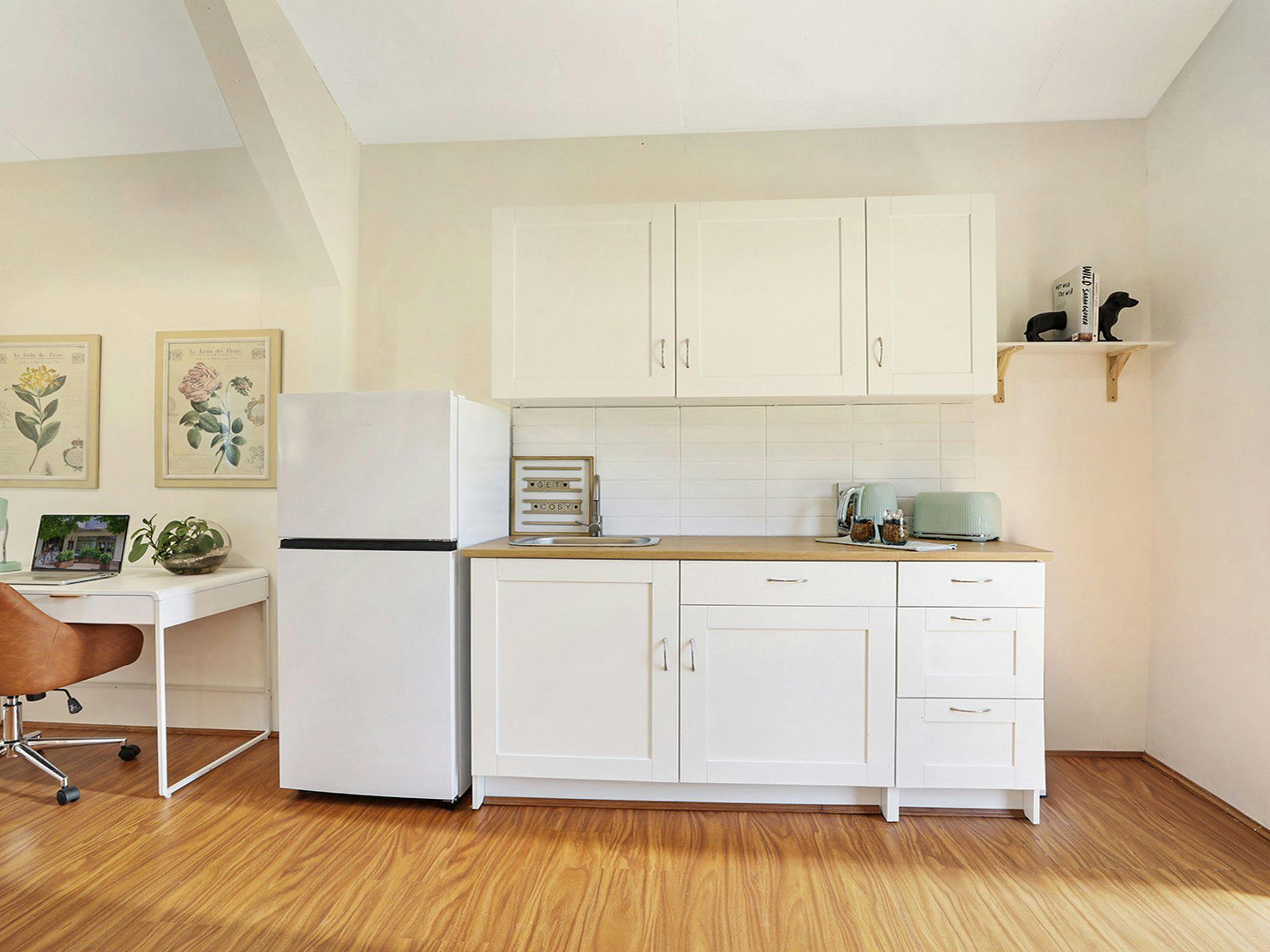 North Star | Granny flat | Open plan kitchenette | Office nook