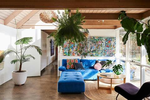 100 Steps to the Beach House and Bungalow