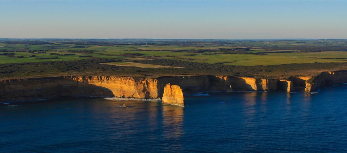 12 Apostles Helicopters