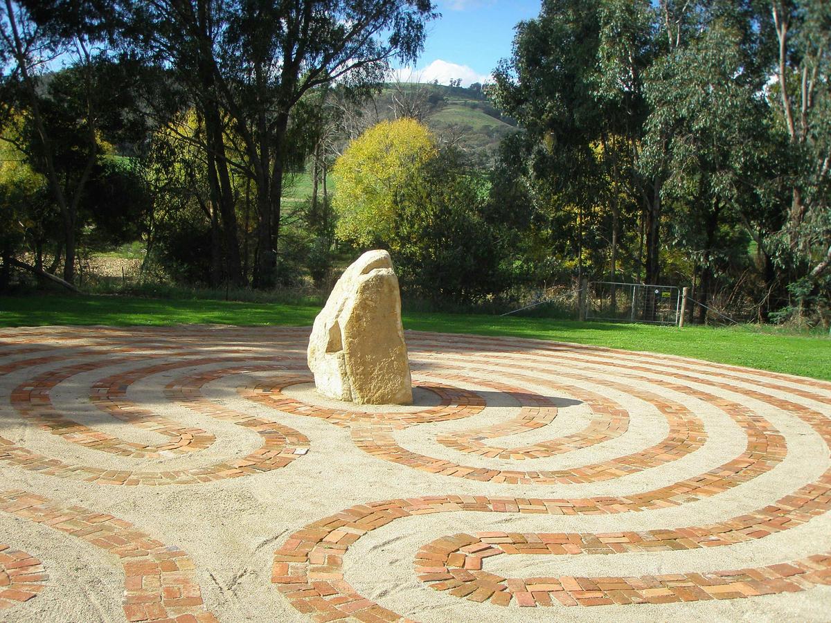 Brookfield Maze Labyrinth