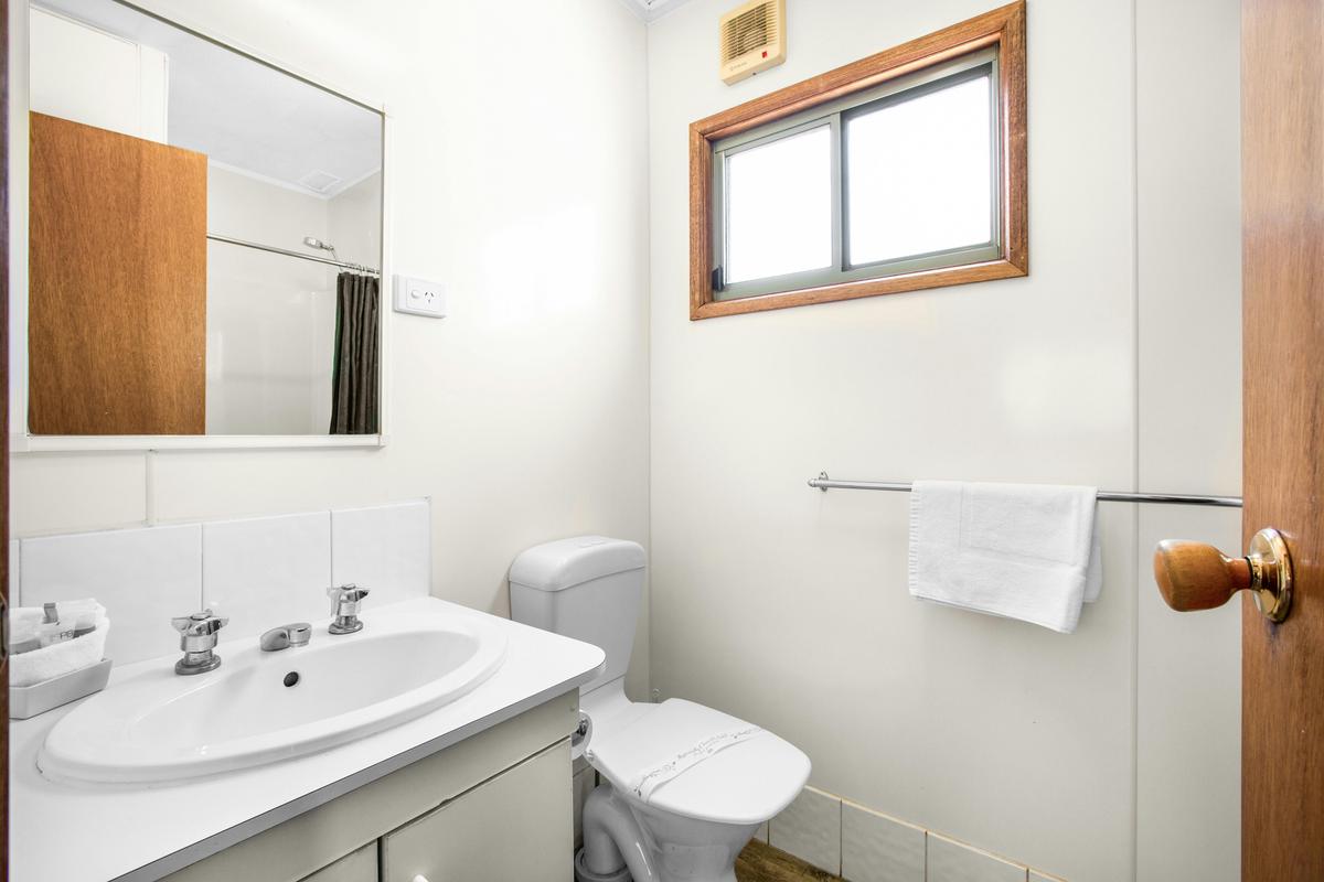 Bathroom in the Deluxe Cabin