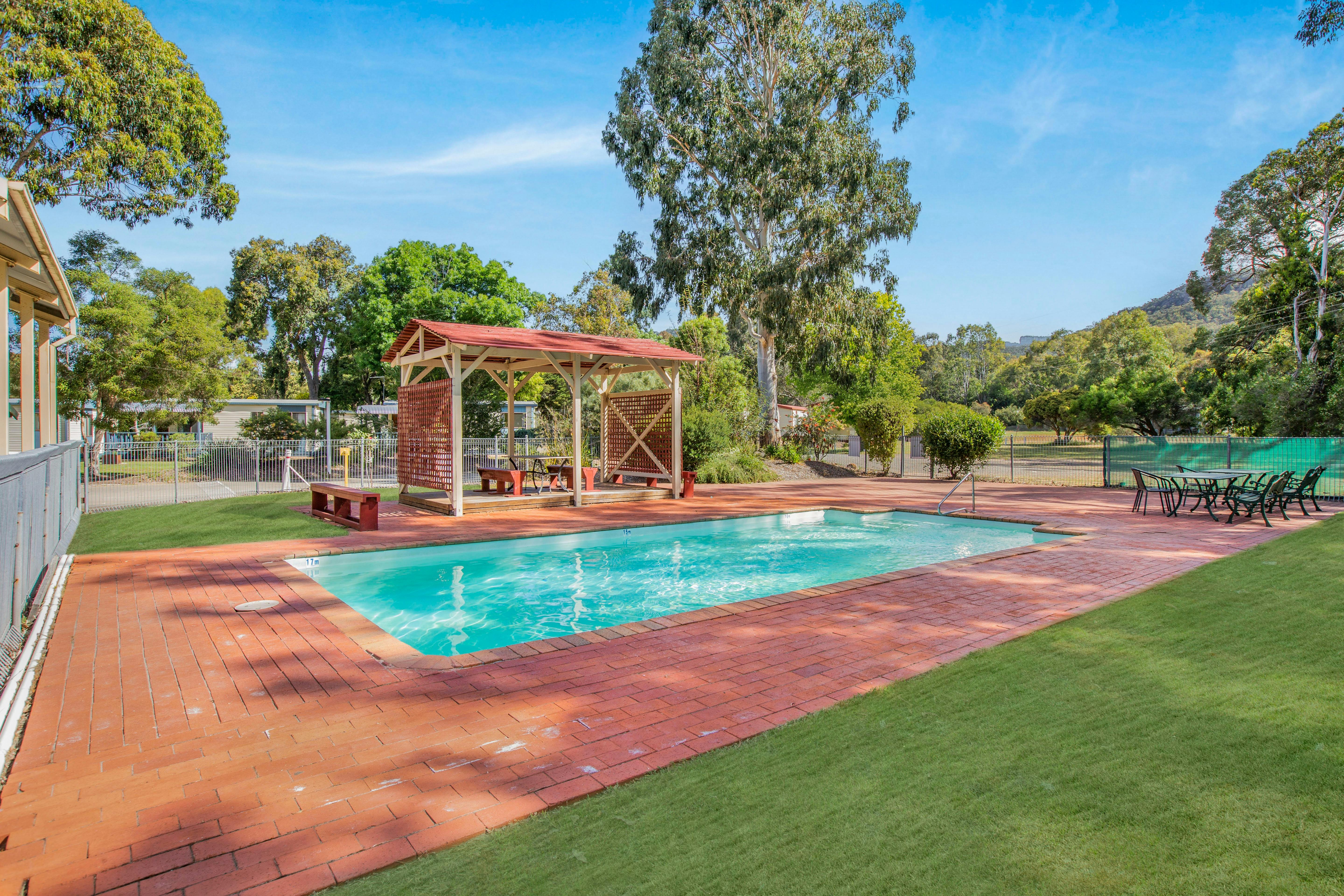 Grampians_Swimming pool