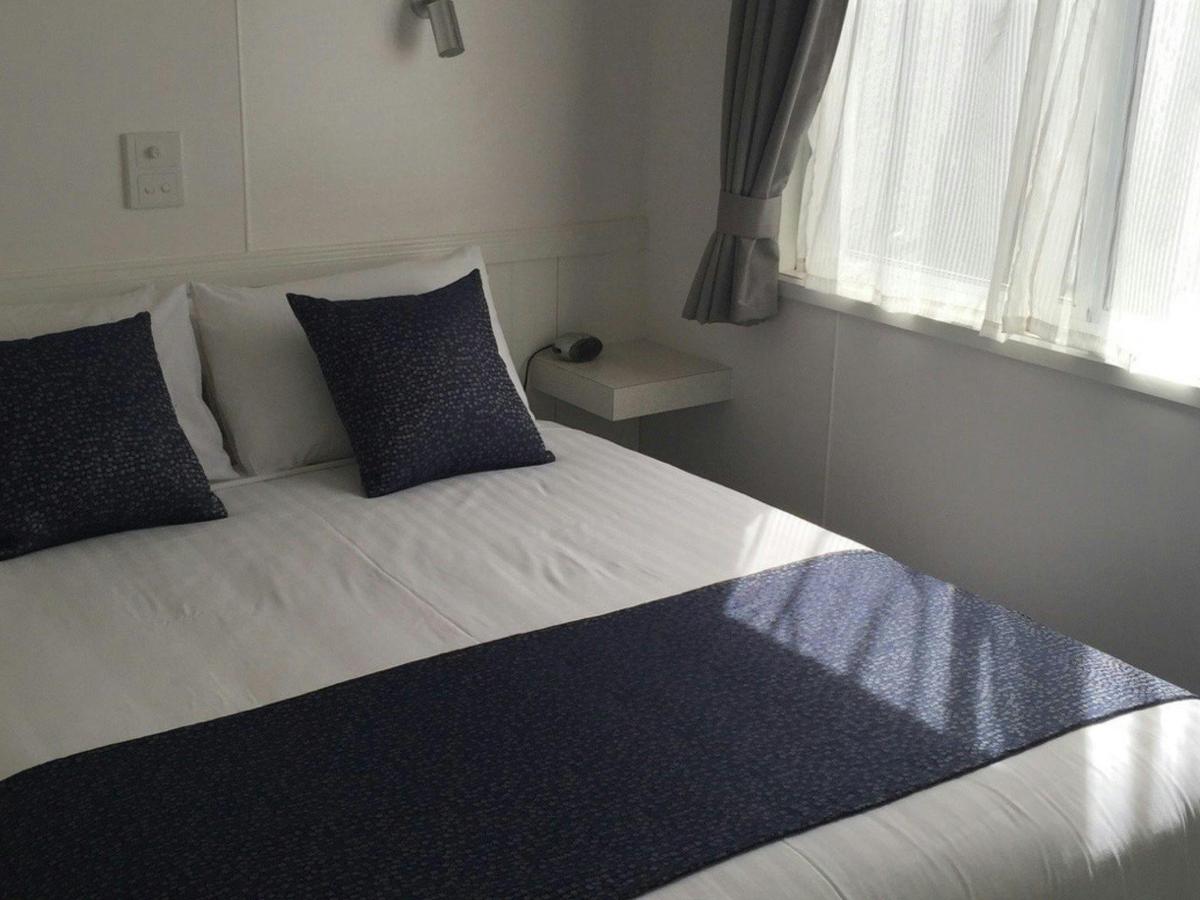 Superior 2 Bedroom 1