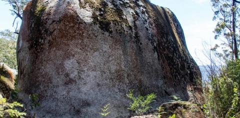 4 Brothers Rock Scenic Walk