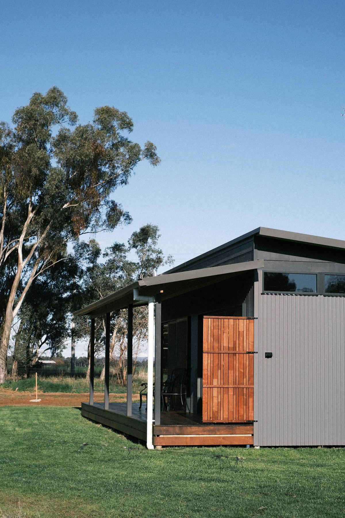 Vineyard view Cabins