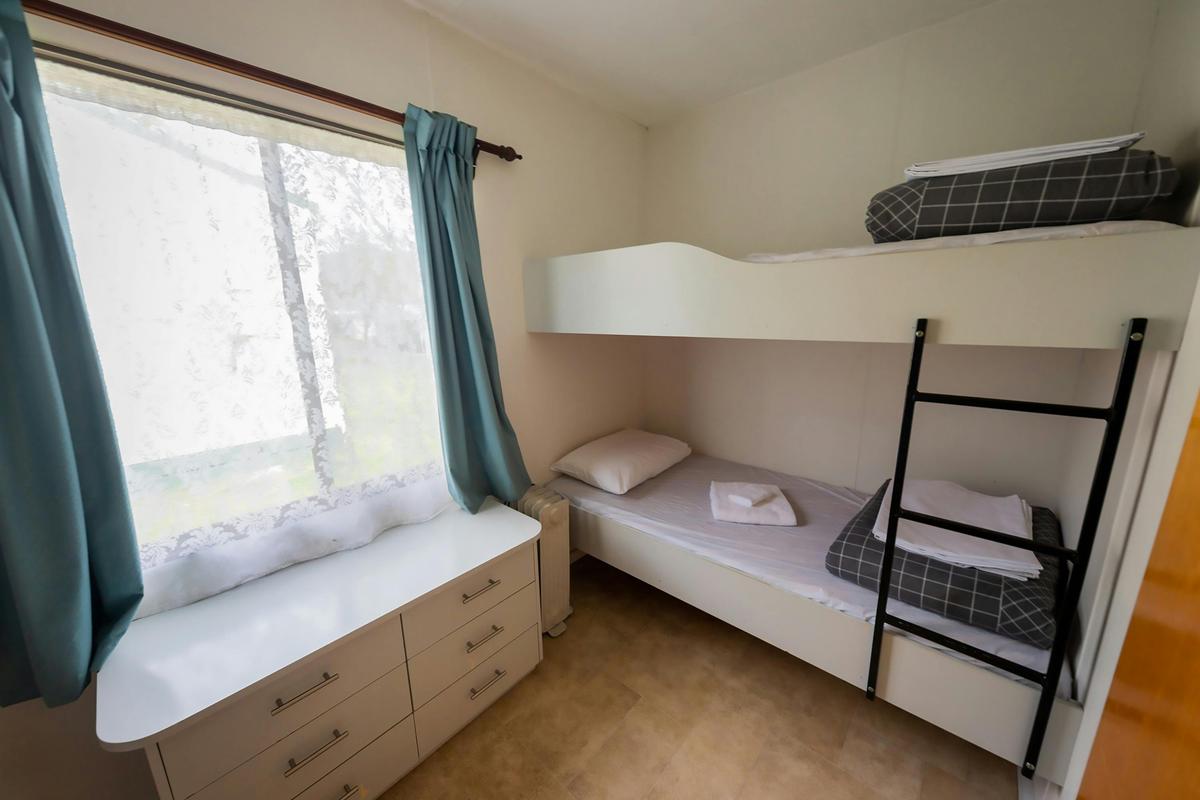 Budget Cabin - Bunk beds
