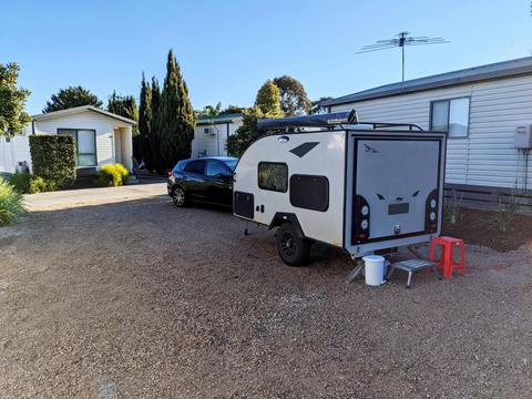 Airport Tourist Village Melbourne