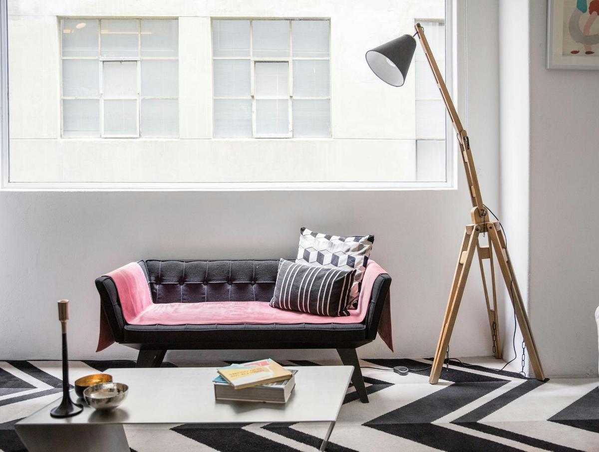 Premier Twin Room - living space