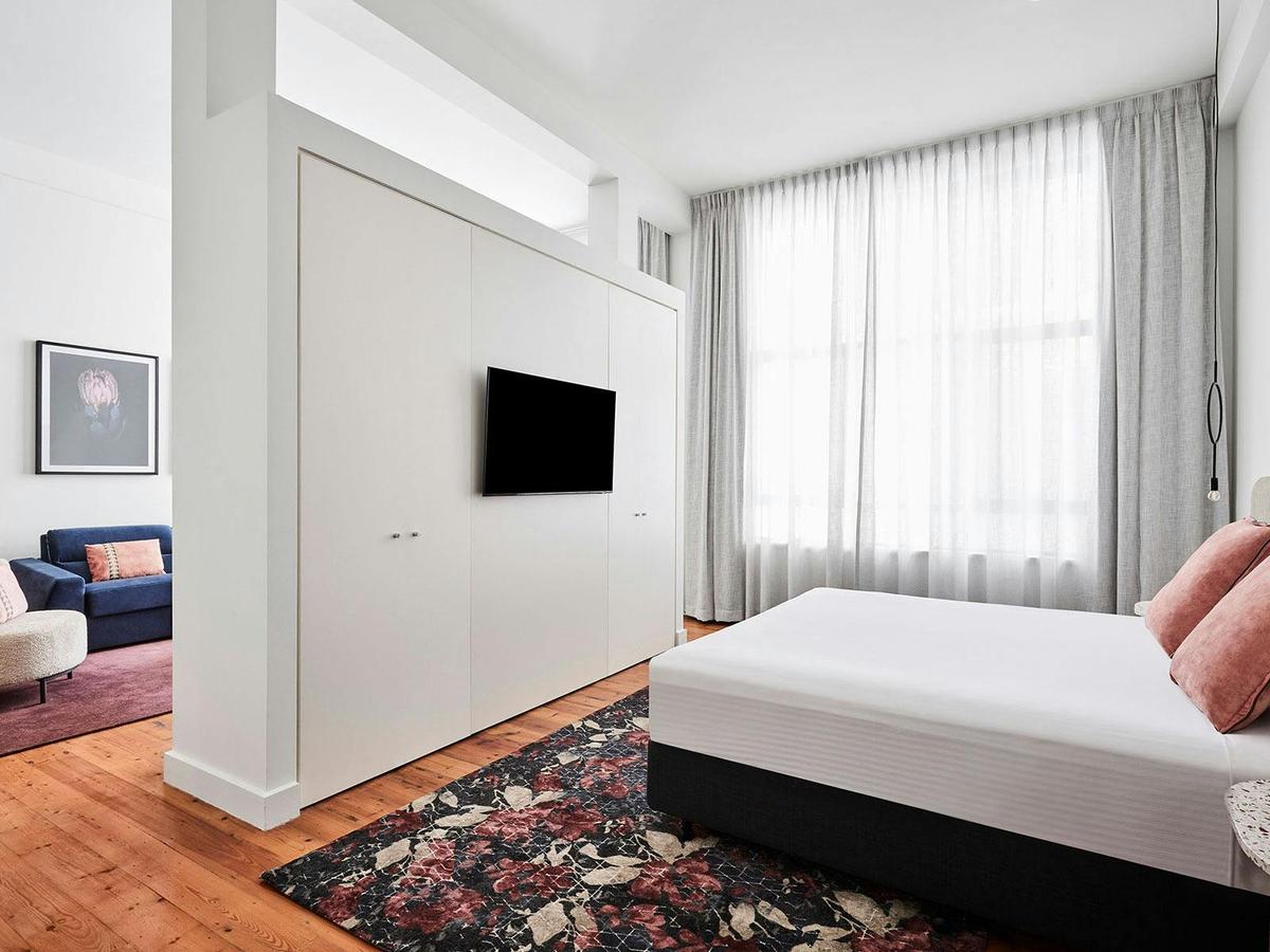 Adina Apartment Hotel Melbourne on Flinders Street