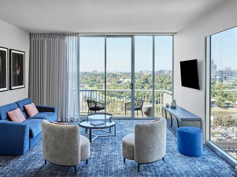 Adina Apartment Hotel Melbourne on Flinders Street