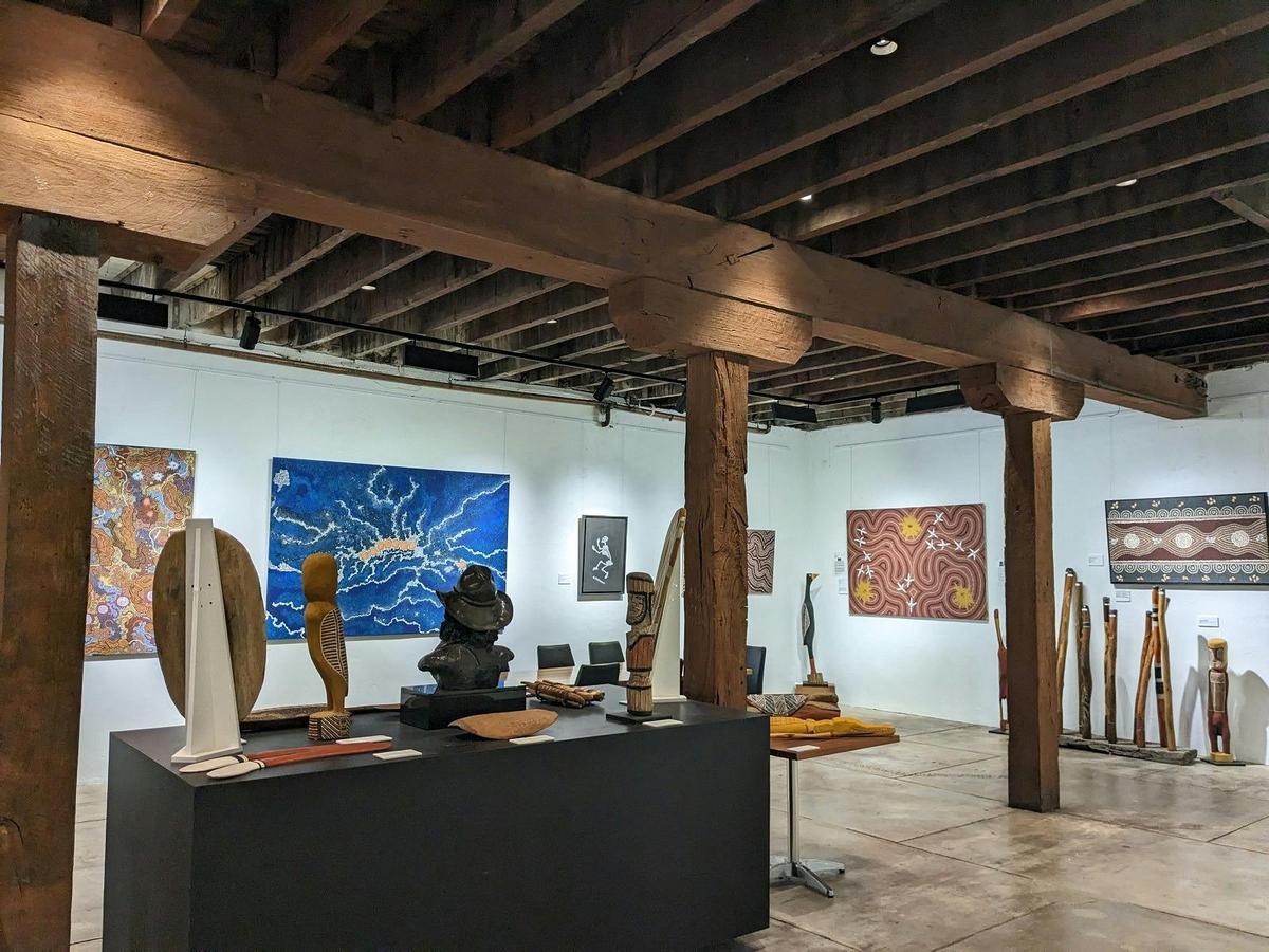 Aboriginal Exhibtions Gallery Sculpture