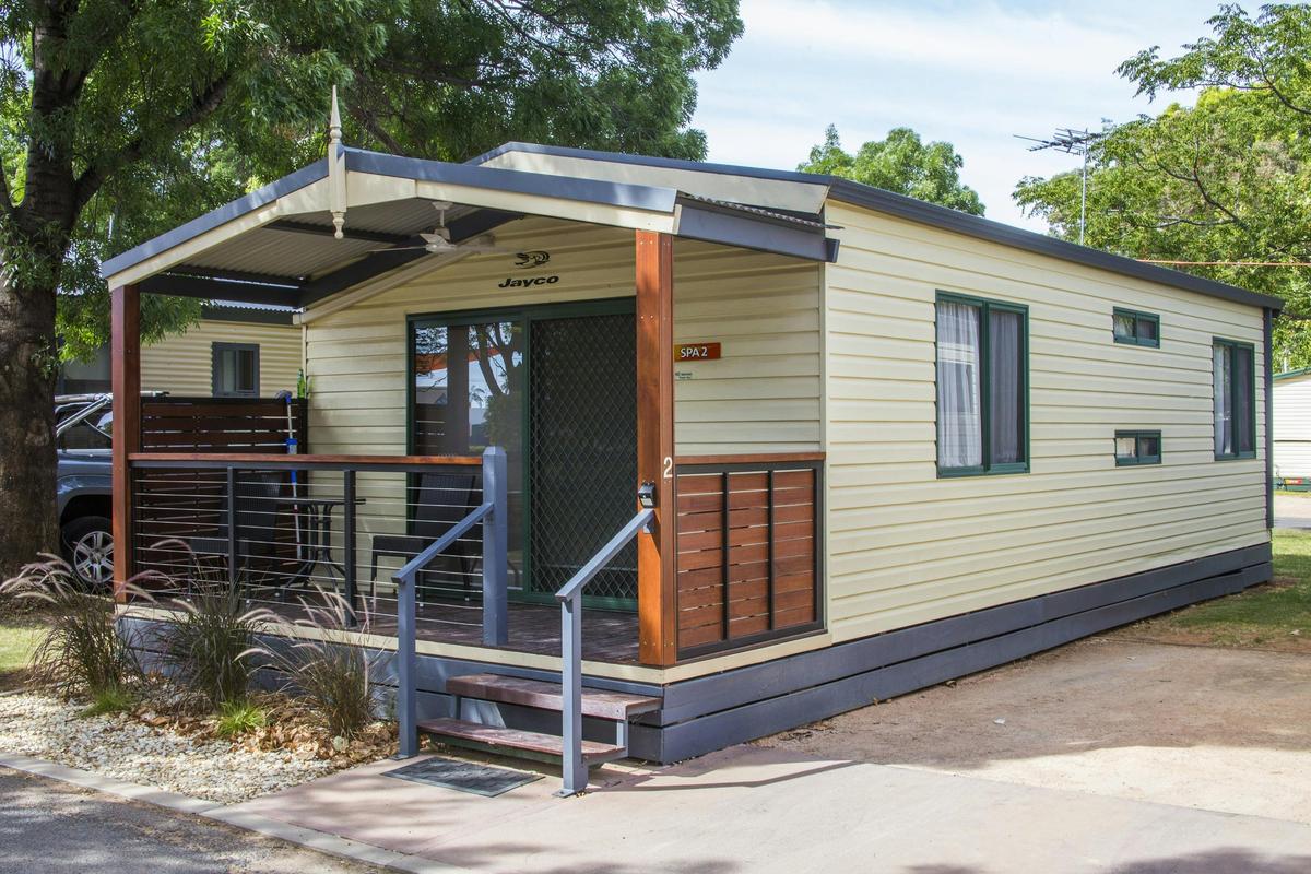 Superior Spa Cabin