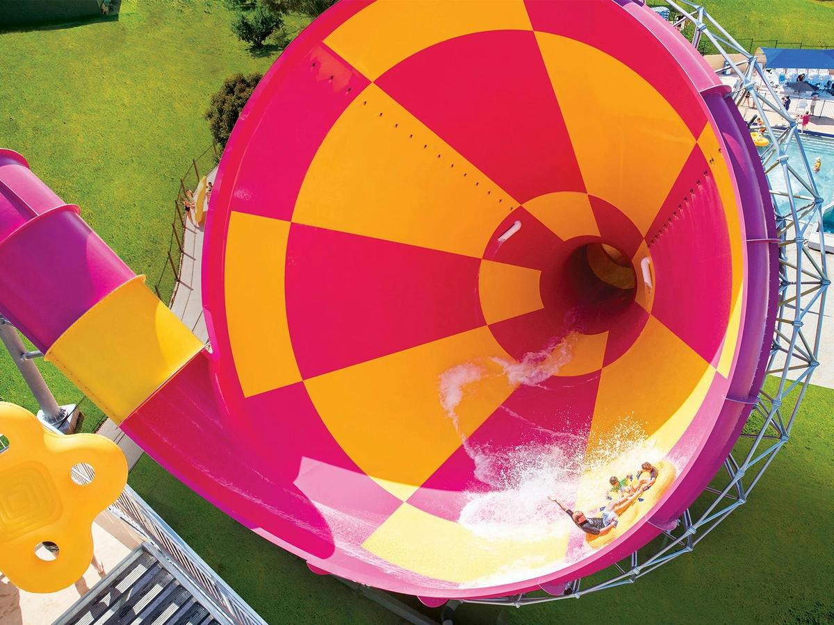 Tornado water slide