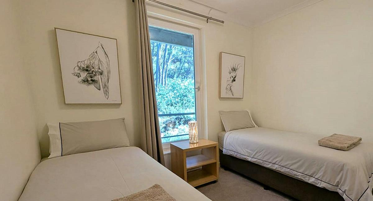 Bring the grandparents stay in a 3 bedroom apartment