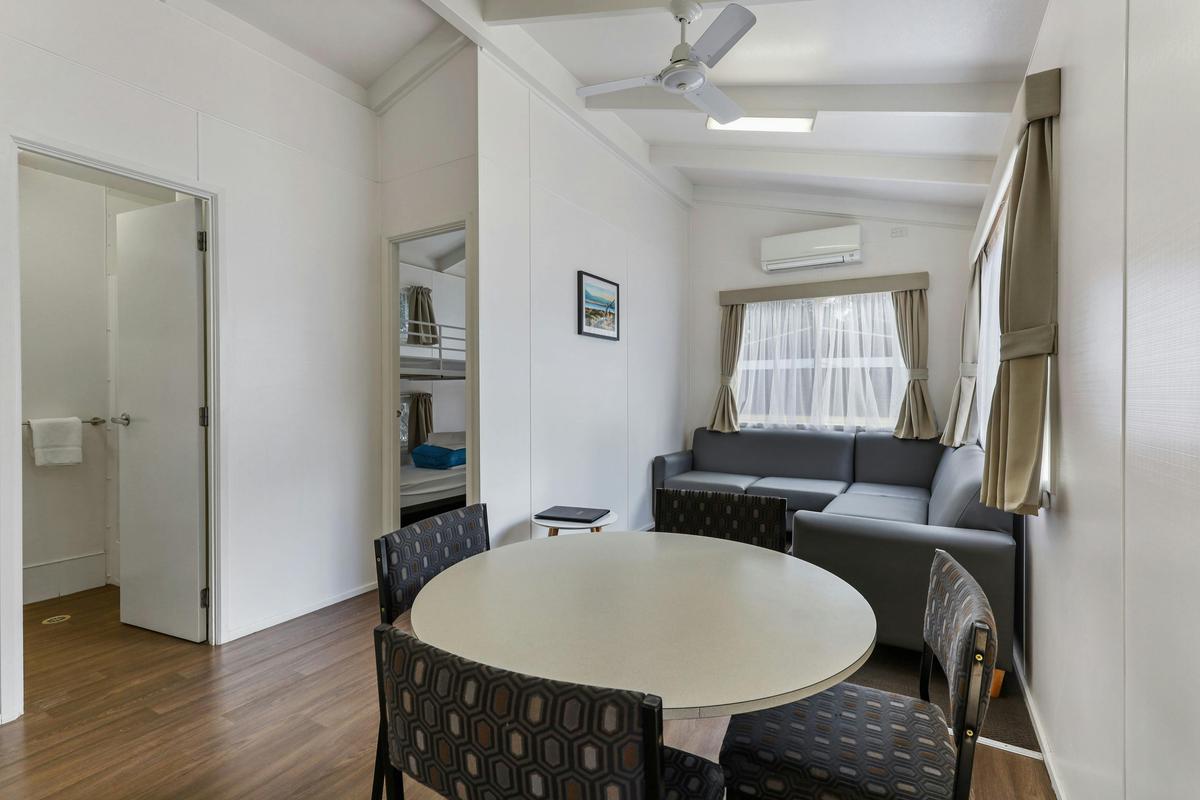 2 Bedroom Cabin- Lounge