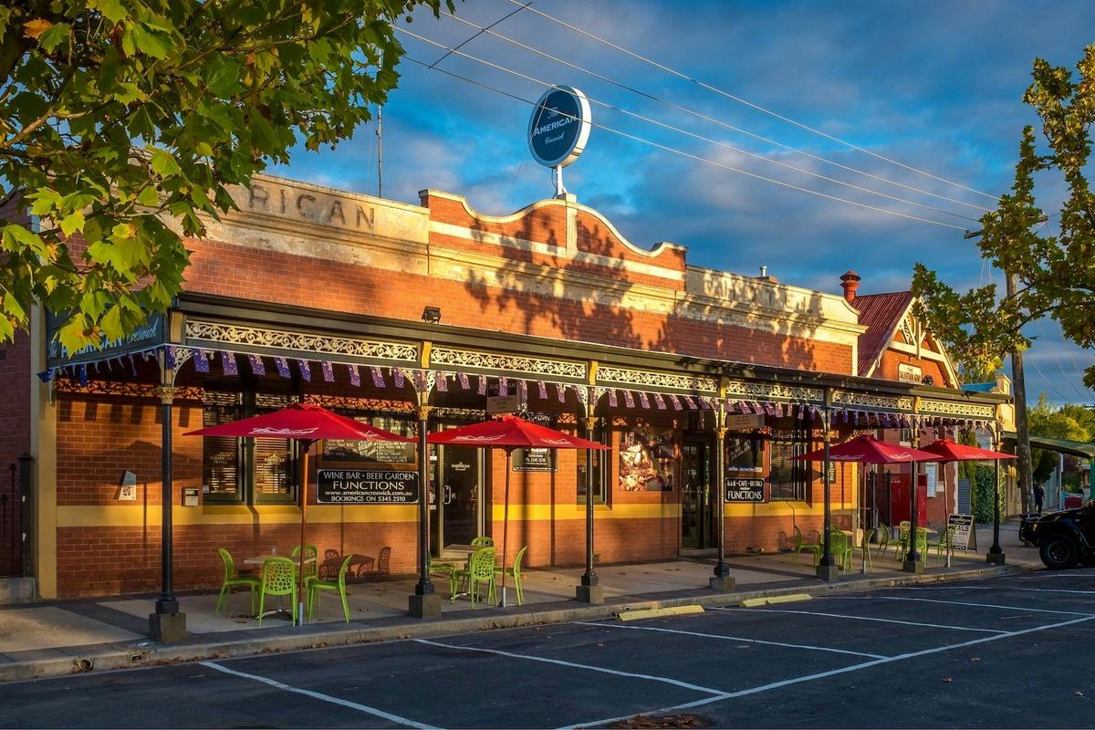 American Hotel Albert St. Creswick
