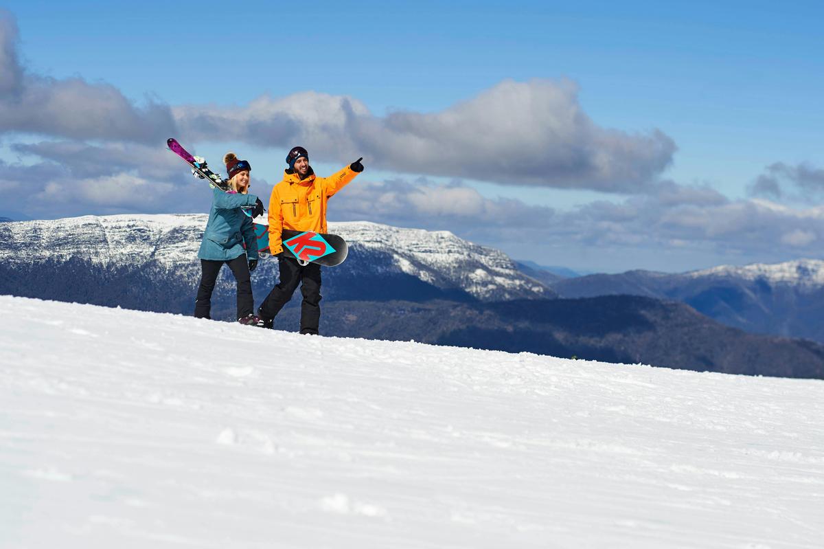 On the Snow Man and Lady