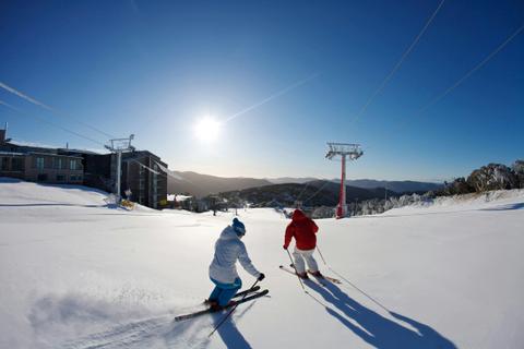Alzburg Resort - Mt Buller Day Tours From Melbourne