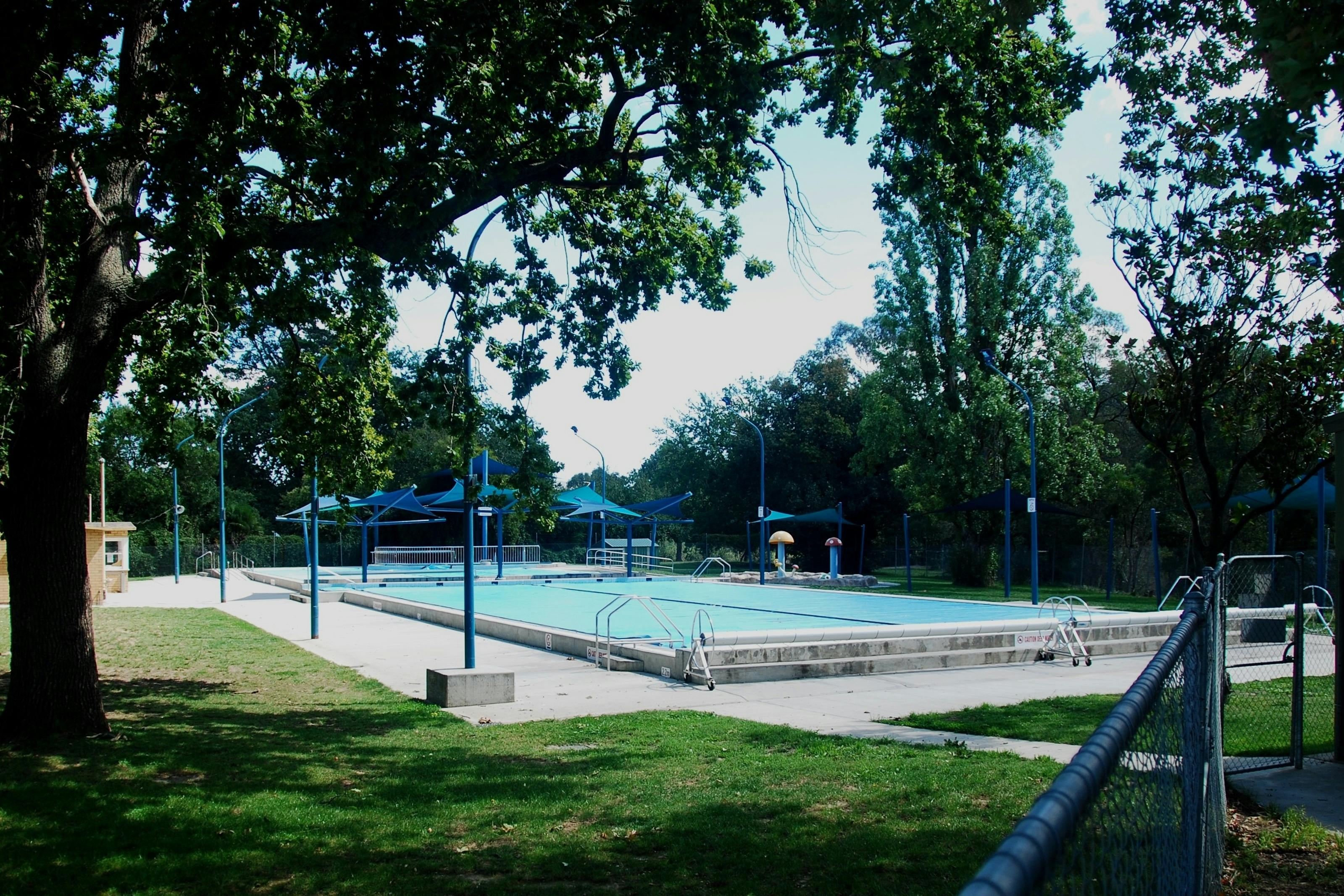 Alexandra Swimming Pool 2